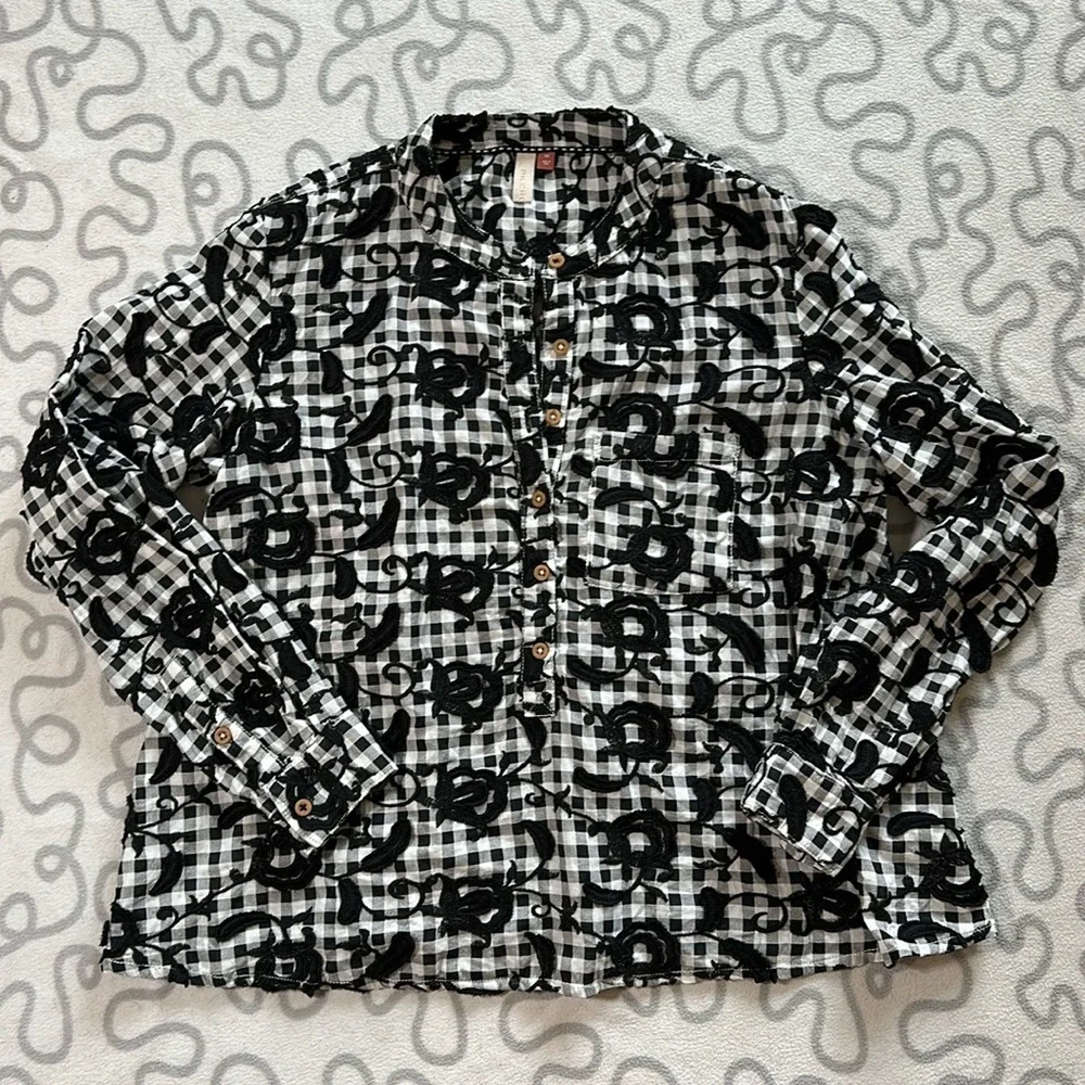 Anthropologie Pilcro The Whitney Trapeze Buttondown - Picture 2 of 6